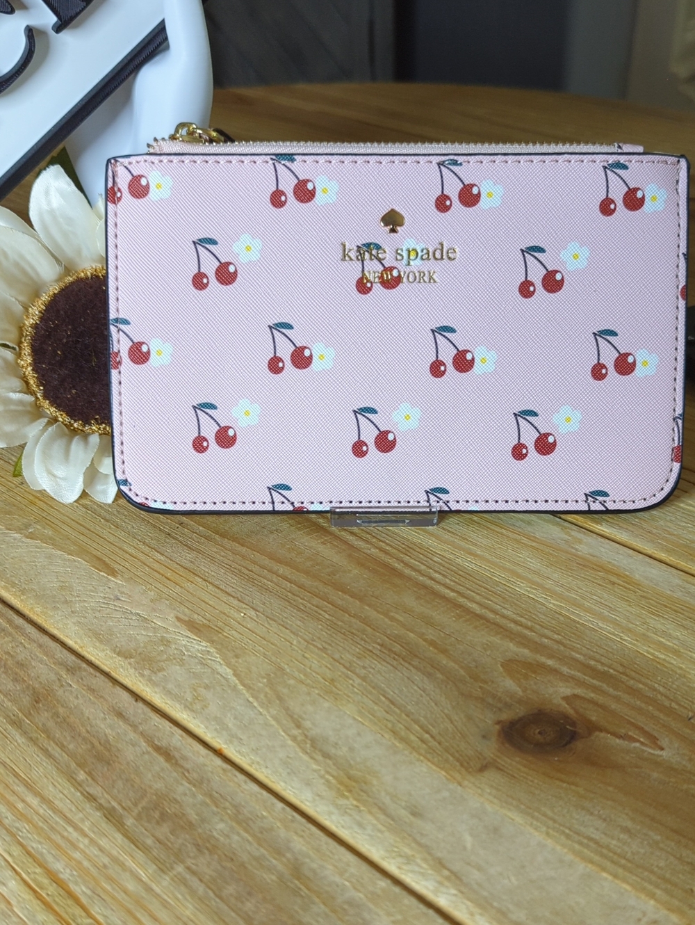 kate spade Pink Cherry Print Wristlet Clutch - Picture 1 of 7